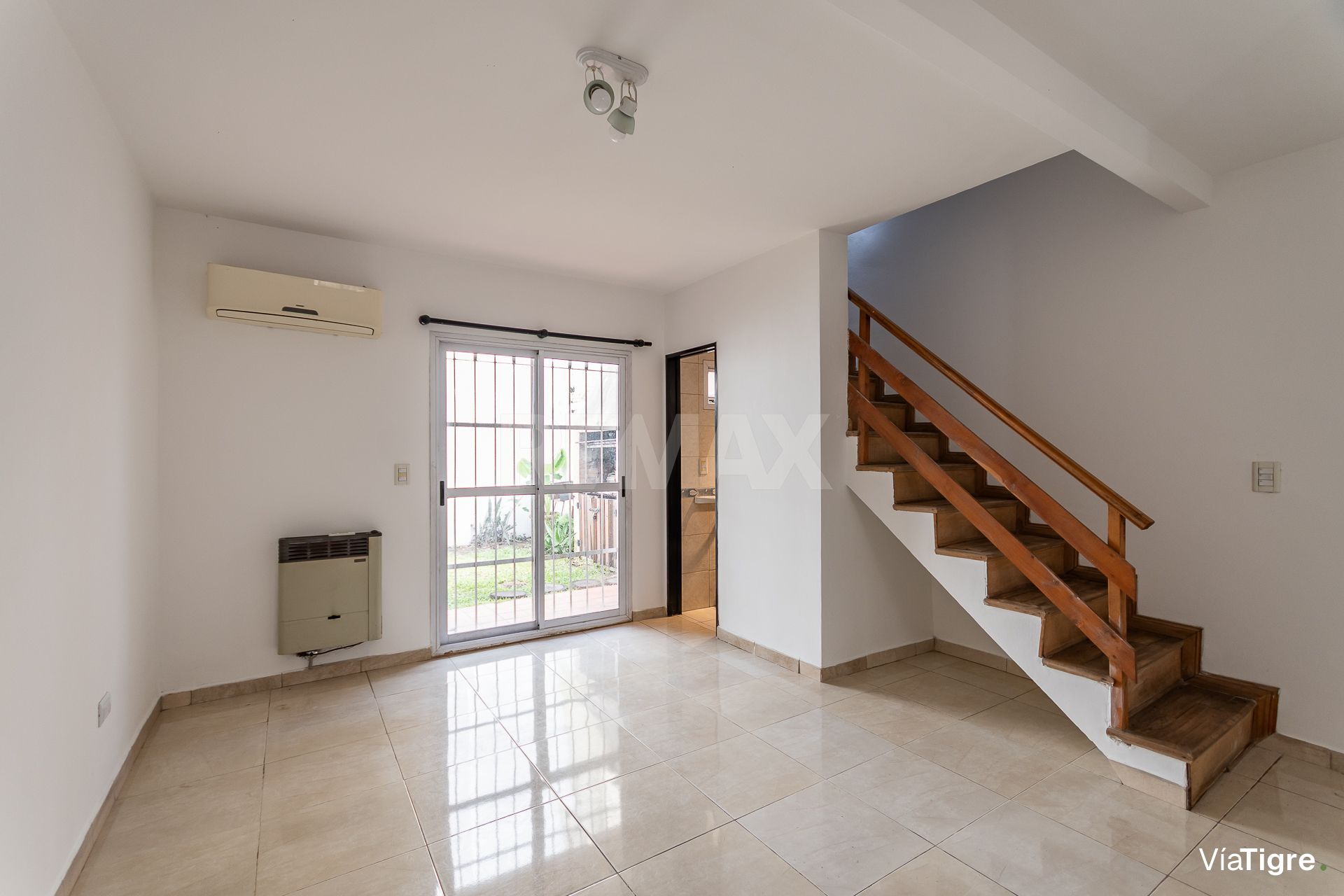 For Sale PH Triplex 3-bedroom With Patio And Garage