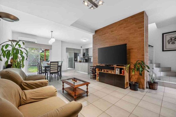 Casa tipo Dúplex - venta en El Palmar- Nordelta
