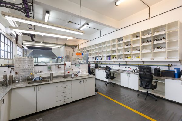 Warehouse Laboratory with Offices in Villa Martelli