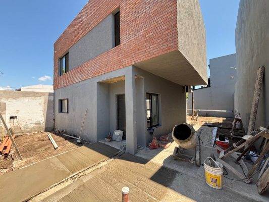 Duplex House Beccar Brand New 3?bedroom Pool Garden