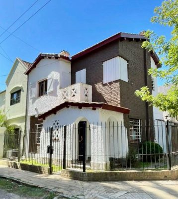 Venta Casa A Reciclar 3 Dorm A Pasos Est Borges