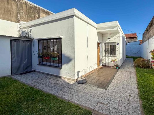 Venta Ph 3 Amb Con Jardín Y Quincho En Martínez