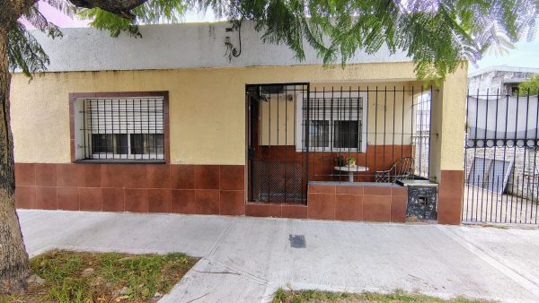 HOUSE 4 ROOMS + 2ND DWELLING OF 3-BEDROOM