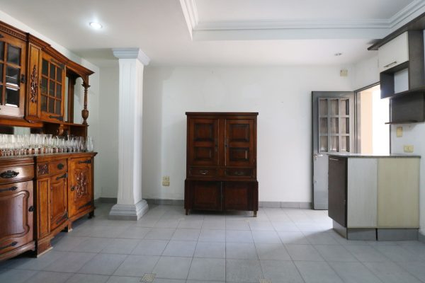 Venta Ph 2 Ambientes C/Escrit Y Patio Carapachay