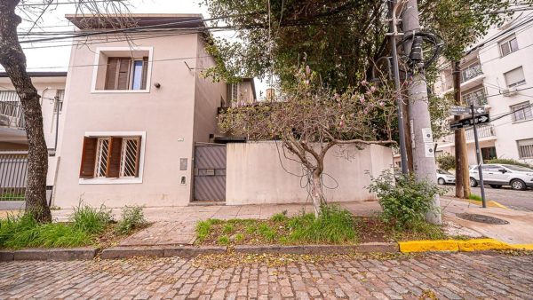 Venta Casa En Olivos Cuatro Ambientes
