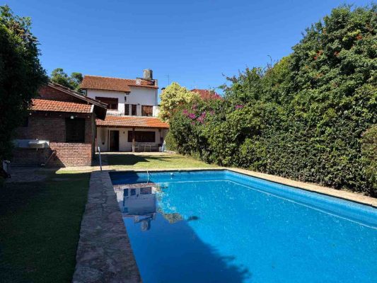 Venta Casa 4 amb Lomas de San Isidro Permuta
