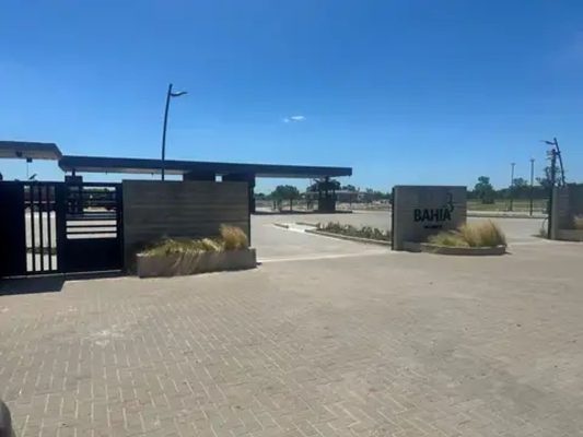 Sale Lot and Tie in Bahia Villanueva Tigre