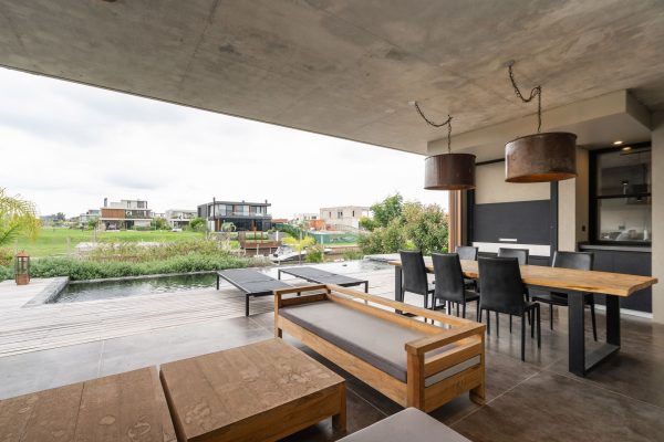 Sale house by the river, El Yacht, Nordelta