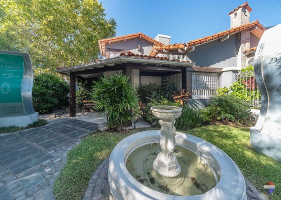 Alquiler Casa 6 Ambientes Apta Comercial Martinez