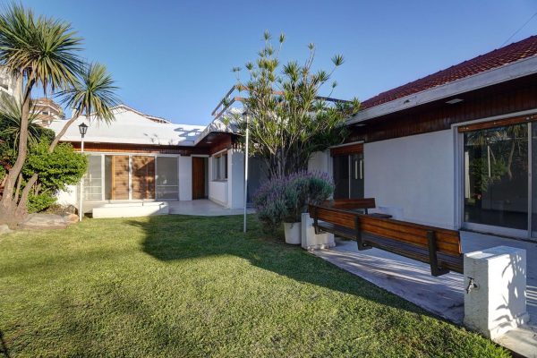 Sale 4-Bedroom House Munro Downtown