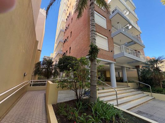 Venta departamento 2 ambientes balcon seguridad
