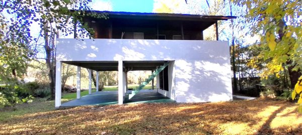 CASA 4 AMB. SE VENDE EN DELTA TIGRE 1ra SECCIÓN