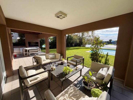 Casa 4 Ambientes Venta Villanueva - San Francisco