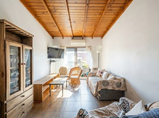 For Sale 1-bedroom Apartment with Parking in San Isidro