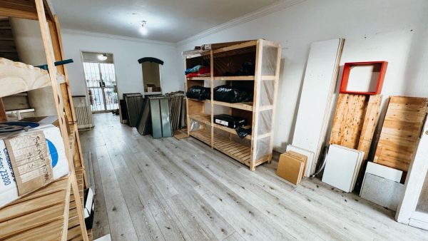 4-Room Duplex with Parking and Patio in Florida