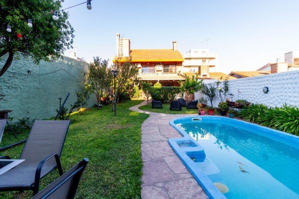 Venta Casa 4 dorm jardin pil quincho coch Victoria
