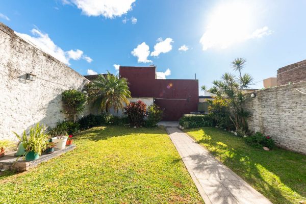 Sale Penthouse 3-Bedroom With Garage And Garden Florida