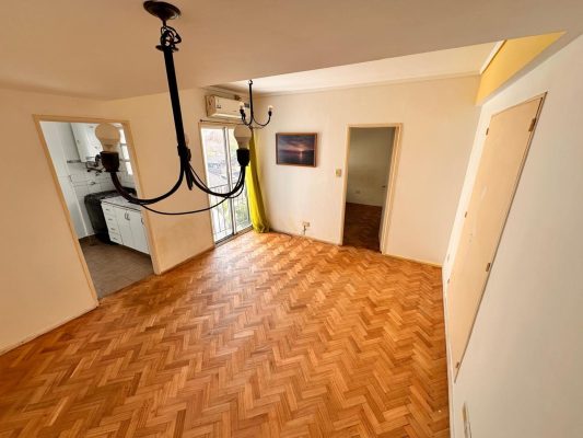 2-Room Apartment for Rent in Vicente López - Bright