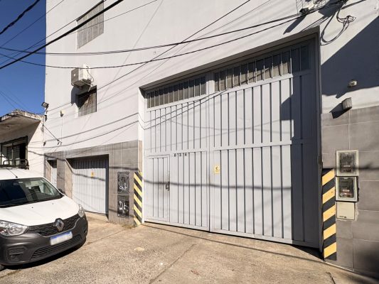 Excellent Warehouse for Sale in Villa Martelli