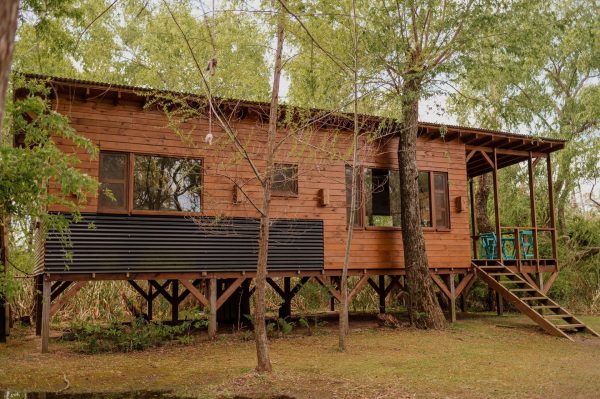 Casas en el Delta de Tigre. Complejo Turístico