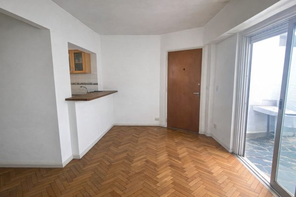 VENTA Depto 2 amb. c/ doble Patio. ACEPTA PERMUTA