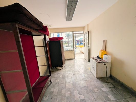 Commercial Space for Rent - High Foot Traffic - San Fernando