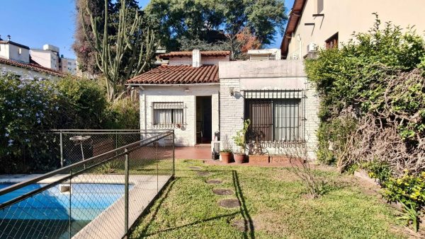 VENTA Florida Casa 380m2 terreno en CUL DE SAC