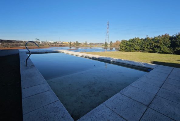 Lakefront House! For Rent. San Gabriel Neighborhood
