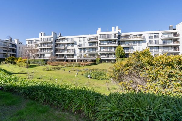 3-Room Apartment for Sale in Arboris Las Lomas + Den