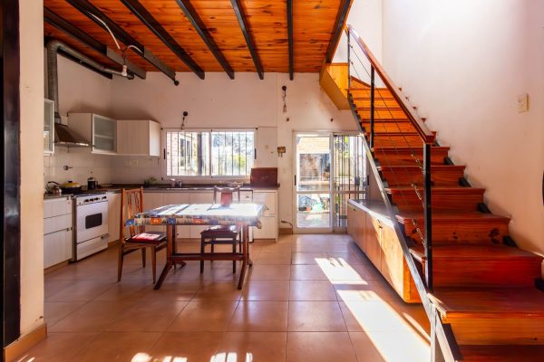 House For Sale 4 Rooms 2 Floors Patio Torcuato