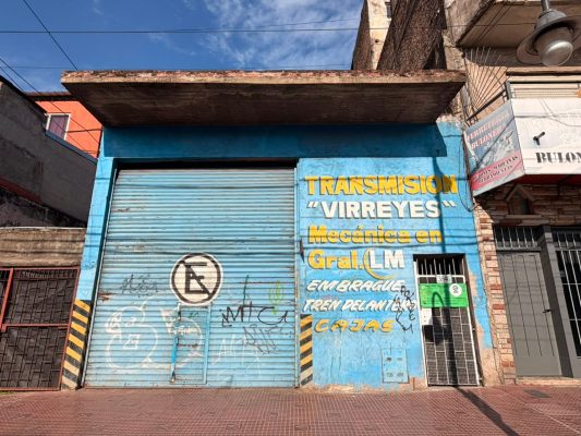 Sale Commercial Premises + House In The Back Virreyes
