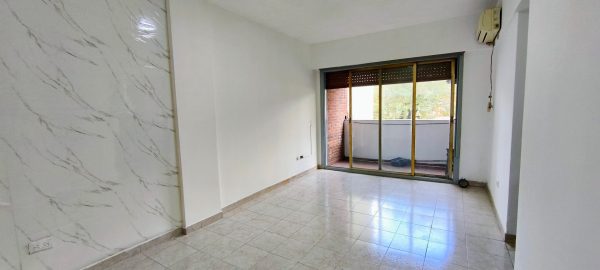 Sale Apt. 2 Rooms Front Balcony Olivos