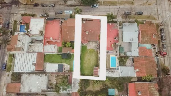 Venta Casa 4 Ambientes En Beccar Con Cochera