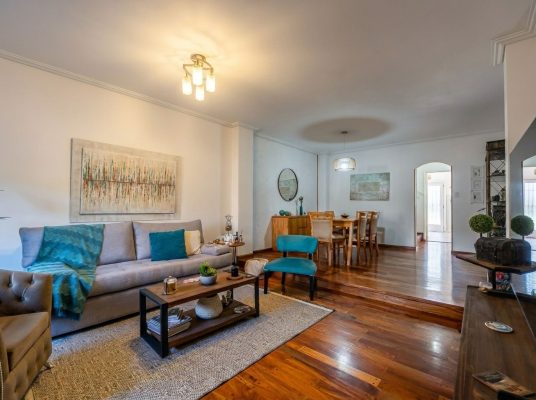 PH CASA Triplex en VENTA en Olivos c/pileta/play