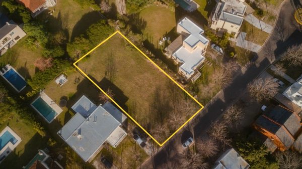 Lote 1000 m² en SANTA CATALINA - Mejor valor x m²
