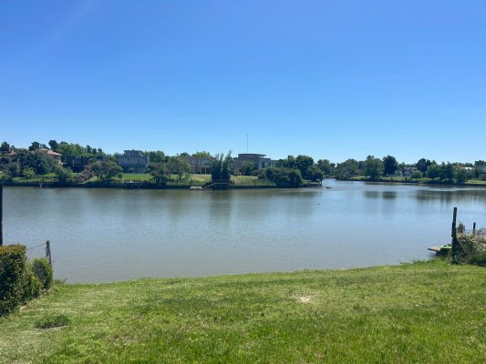 Sale of Santa Catalina Waterfront Lot