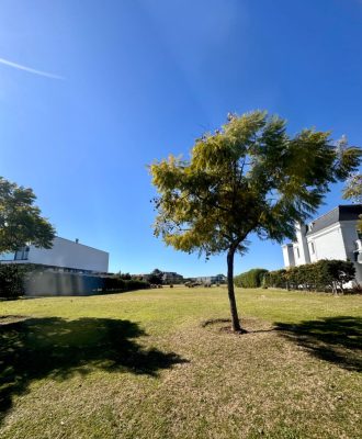 Lot for Sale EL GOLF Nordelta Tigre Interno 1310 square meters