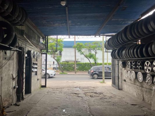 For Sale Retail Space on 202 Meters from Access to Tigre
