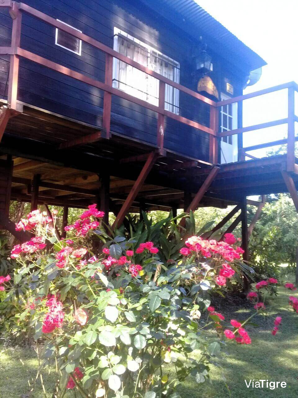 Cabañas Aquarela - Vista Frontal